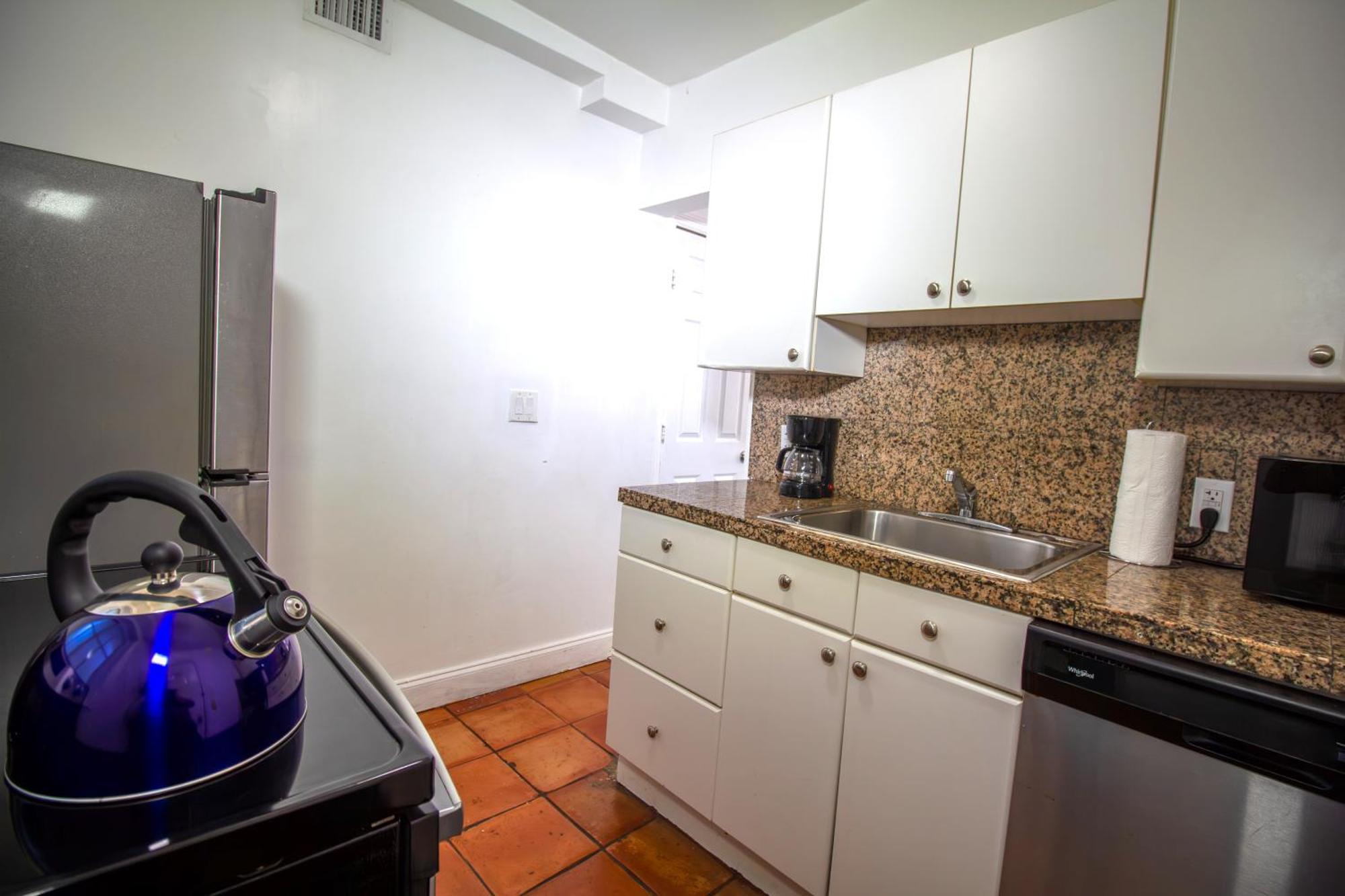 Courtyard Apartments Part Of The Oasis Casita Collection Miami Beach Ngoại thất bức ảnh