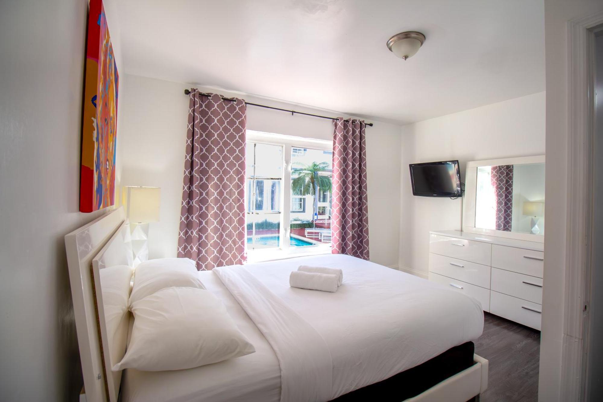 Courtyard Apartments Part Of The Oasis Casita Collection Miami Beach Ngoại thất bức ảnh