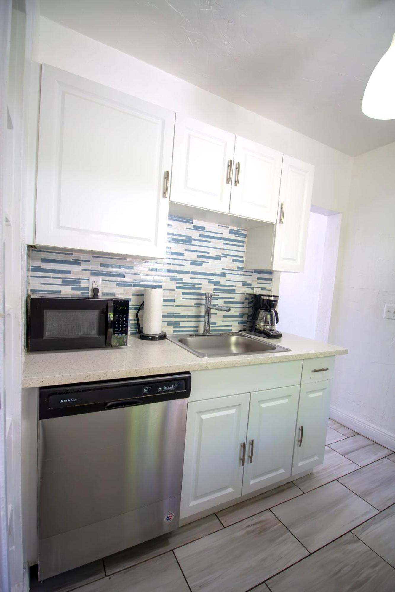 Courtyard Apartments Part Of The Oasis Casita Collection Miami Beach Ngoại thất bức ảnh