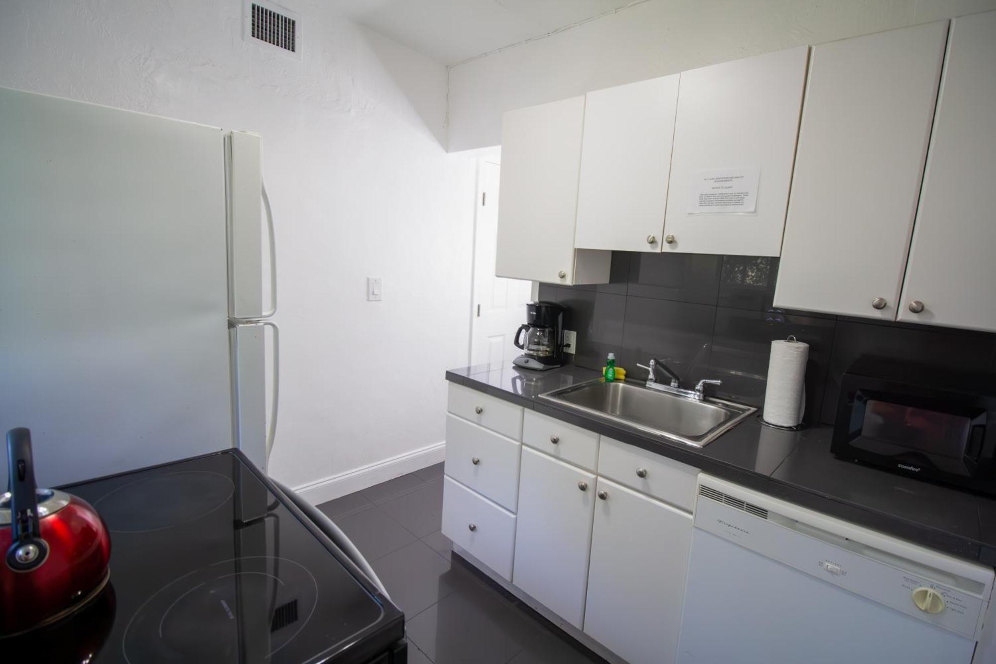 Courtyard Apartments Part Of The Oasis Casita Collection Miami Beach Ngoại thất bức ảnh