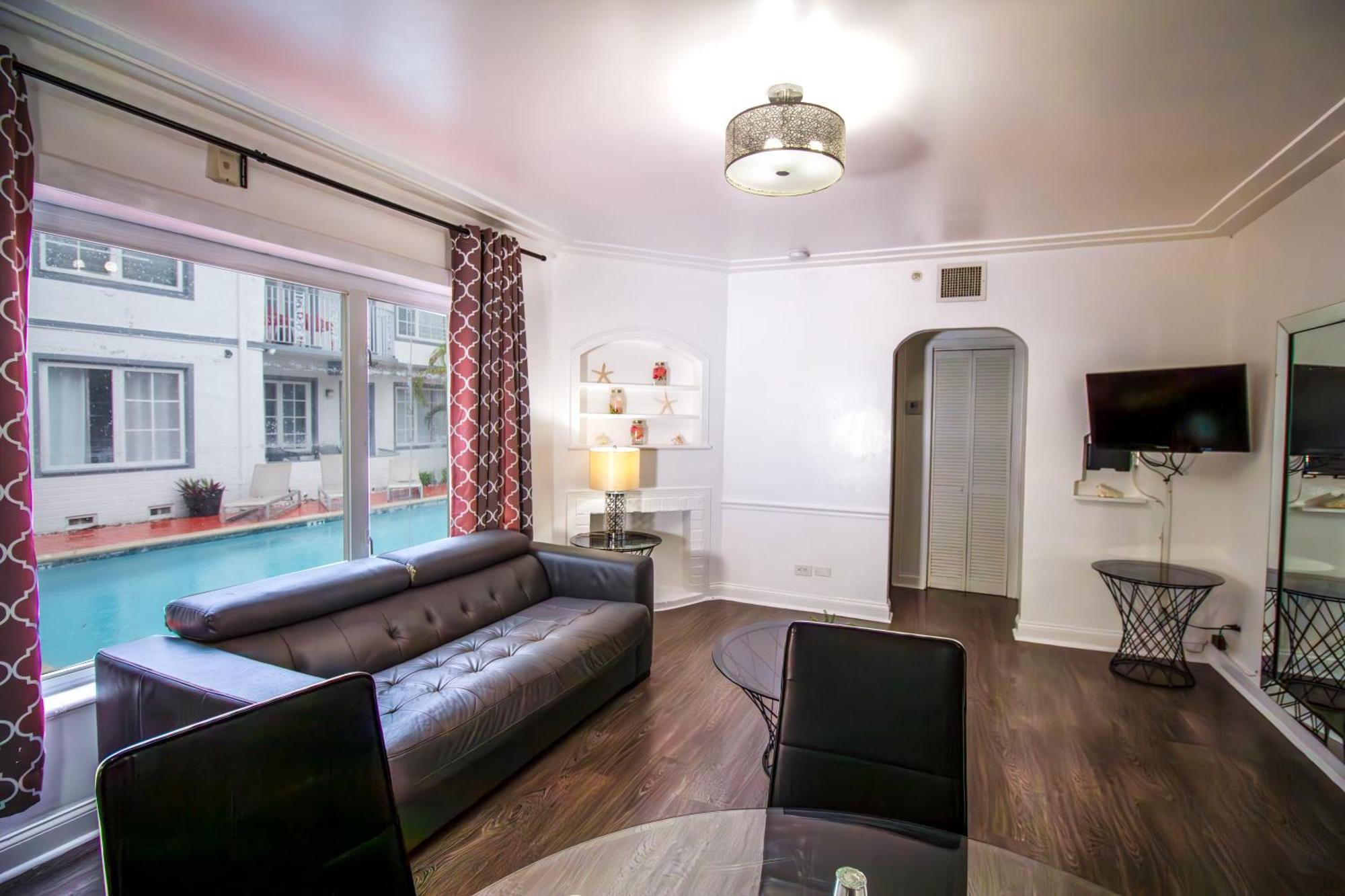 Courtyard Apartments Part Of The Oasis Casita Collection Miami Beach Ngoại thất bức ảnh