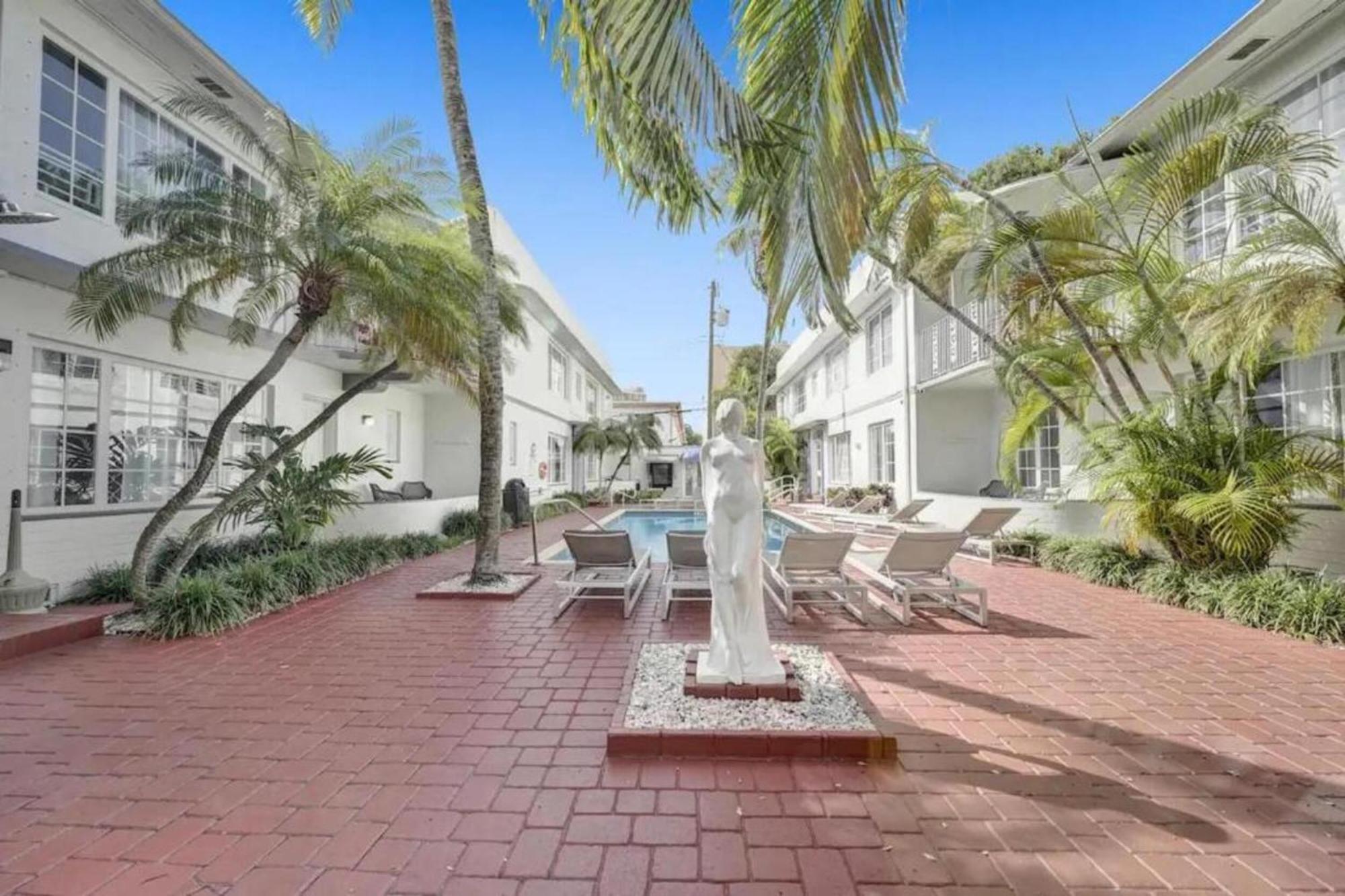 Courtyard Apartments Part Of The Oasis Casita Collection Miami Beach Ngoại thất bức ảnh